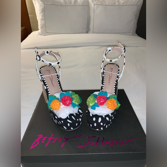 Betsy Johnson Sprite Dot Print Platform Cork Block Heel Sandals. Black/White - Picture 6 of 10